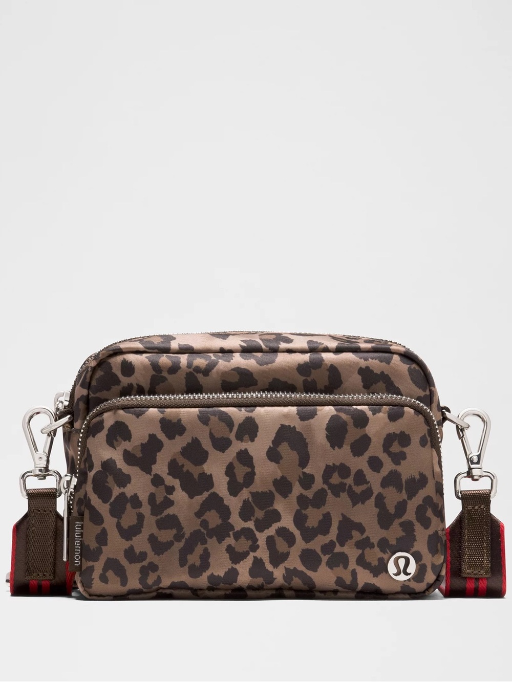 the Lululemon Everywhere Crossbody Bag 2L *Leopard red strap EUC